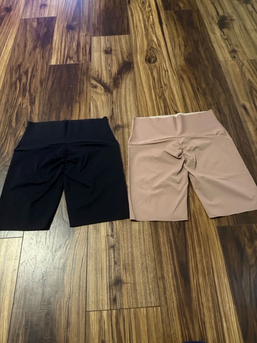 LEONISA Stay-In-Place Seamless Shapewear Shorts - Picture 2 of 4